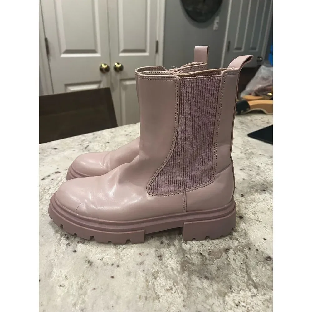 Zara Lavender Elastic Panel Faux Leather Lug Boits sz 37 or 6.5 (flaw)